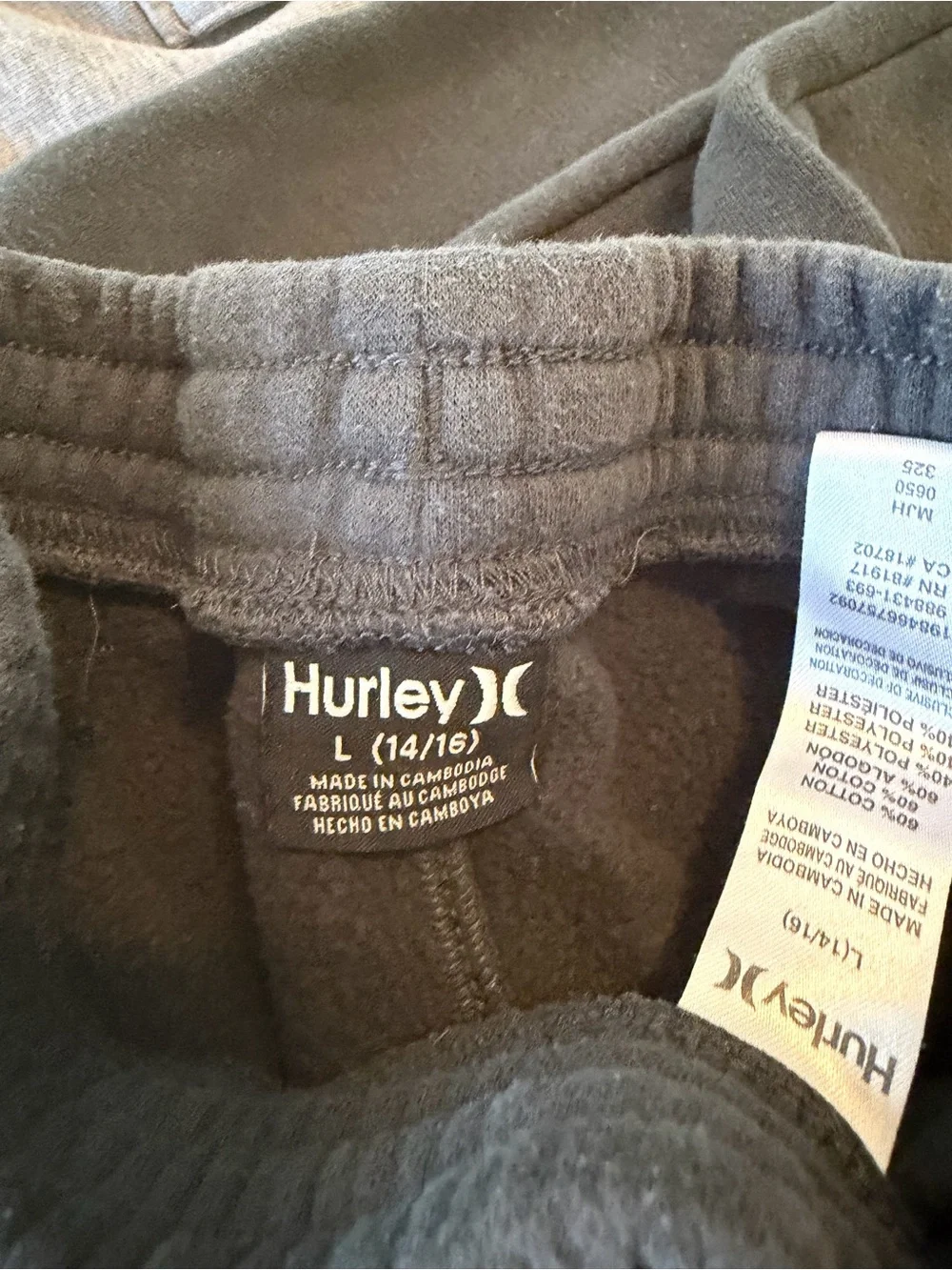 Hurley Kids Size 14/16 Sweatpants Set in Black (2) and Light Gray (1)